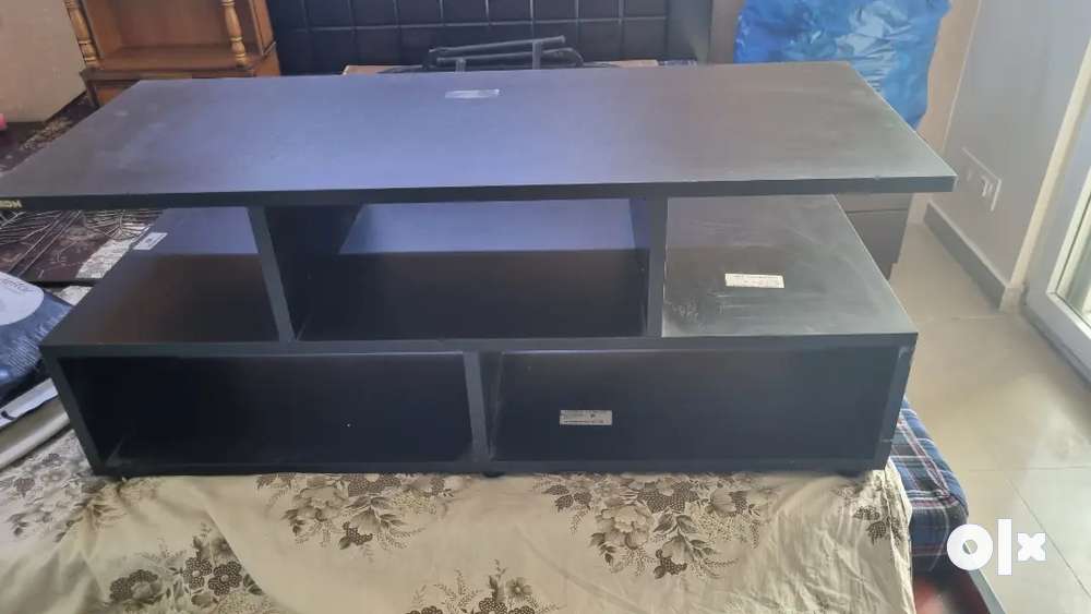 Olx deals tv stand