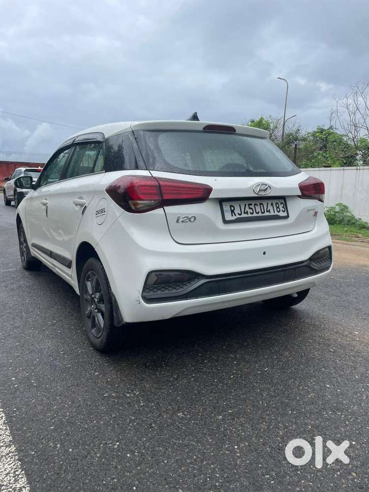 Hyundai Elite I20 [2018-2020] 1.4 Sportz Crdi, 2018, Diesel