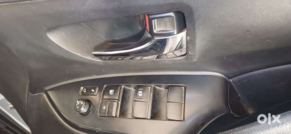 Toyota Innova Crysta 2.4 G Mt, 2022, Diesel