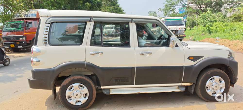 Mahindra Scorpio S2, 2017, Diesel