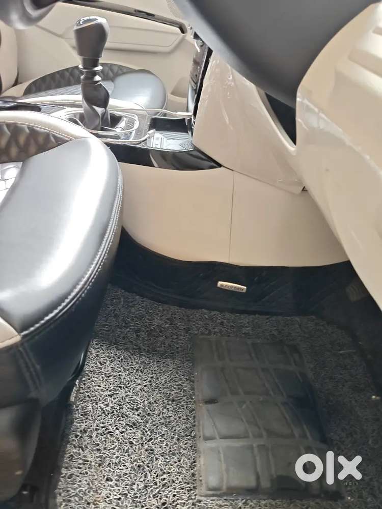 Mahindra Xuv 3xo 2024 Diesel Well Maintained