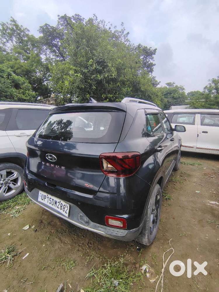 Hyundai Venue 1.0 S Turbo Imt, 2021, Petrol