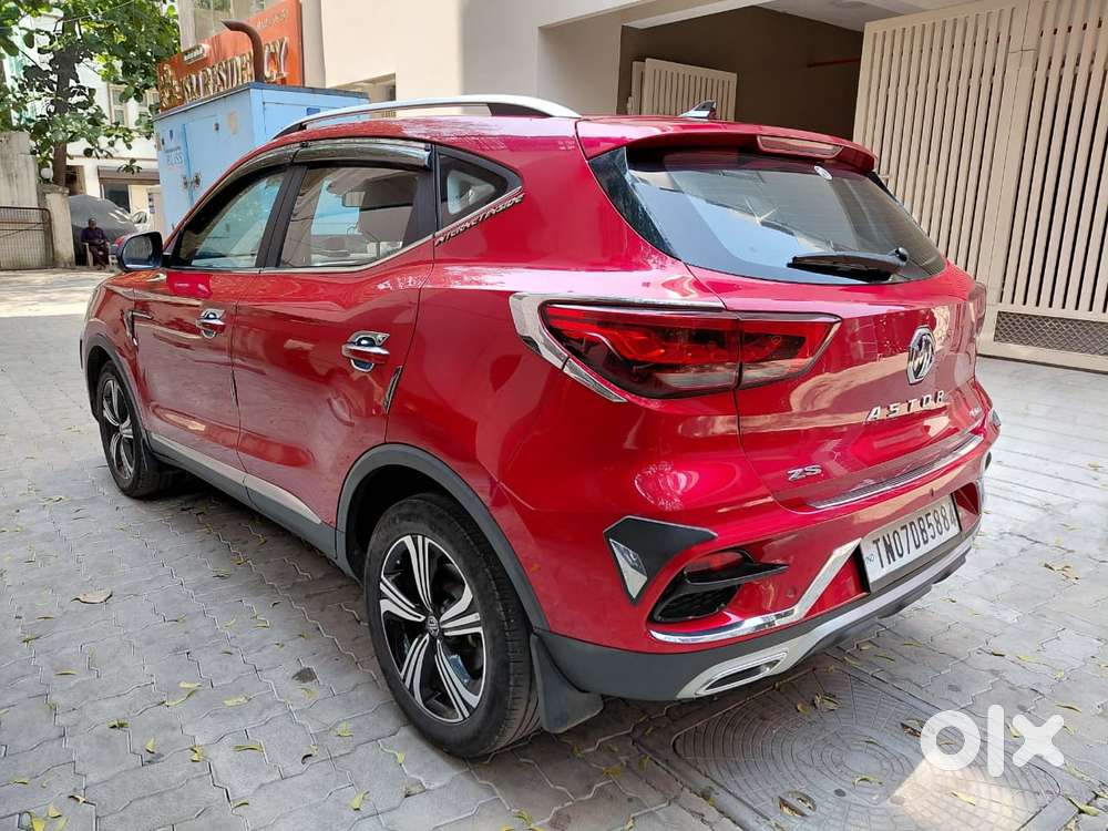Mg Astor 1.5 Savvy Cvt S Red, 2022, Petrol