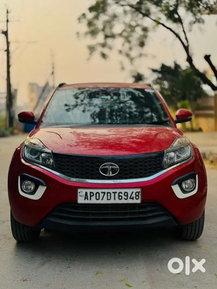 Tata Nexon Petrol Manual 2018