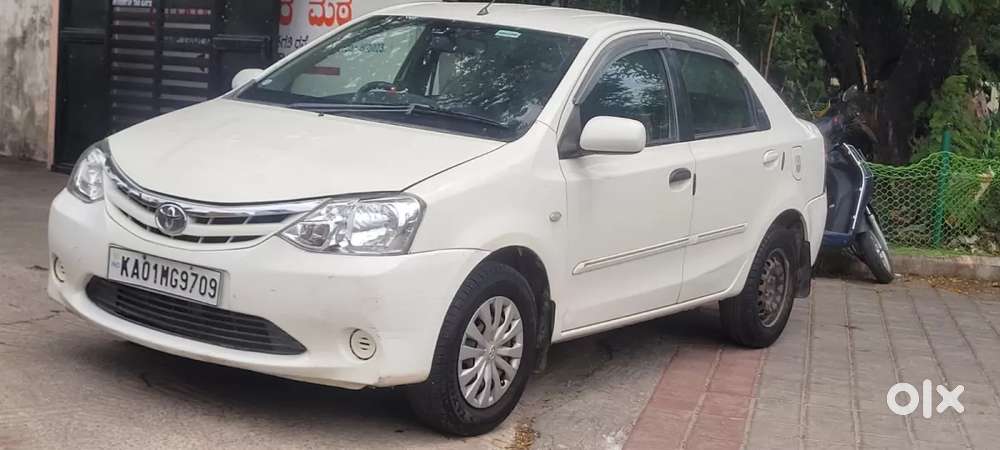 Toyota Etios 1.5 G, 2011, Petrol