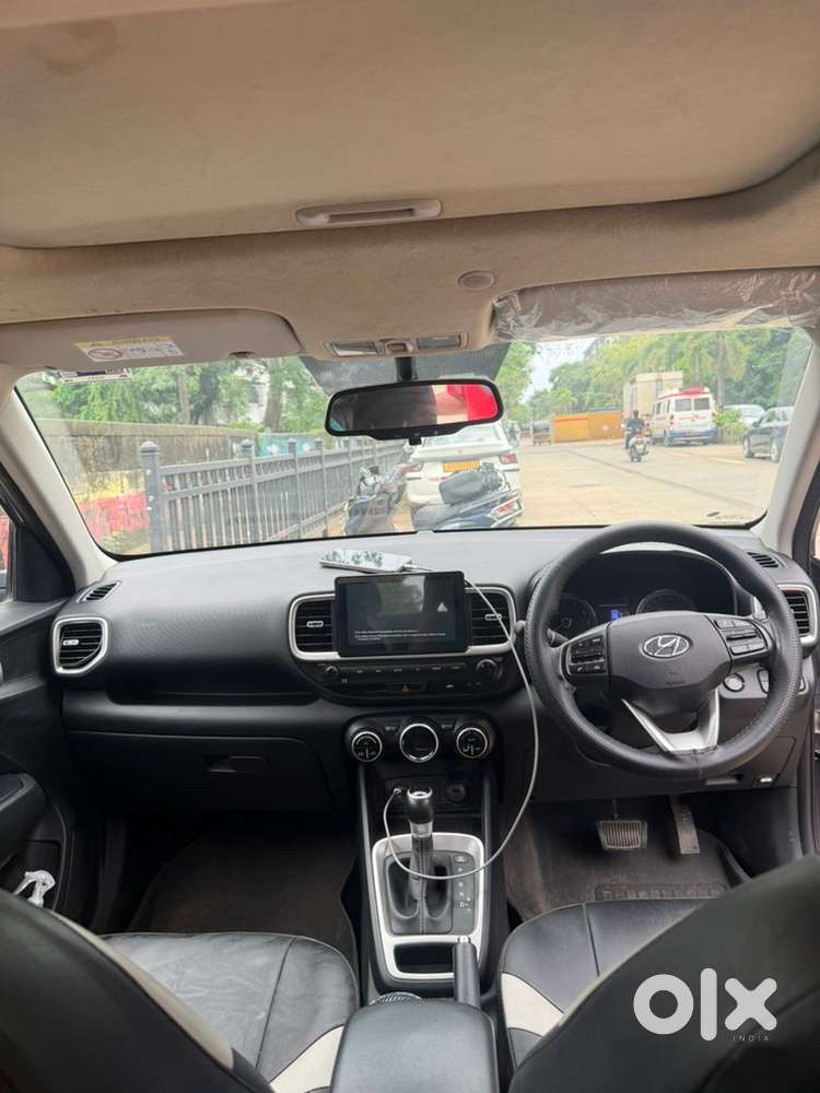 Hyundai Venue Petrol 2019