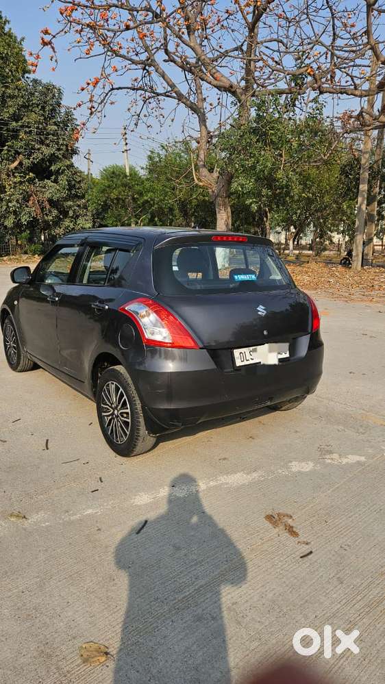 Maruti Suzuki Swift Lxi Option, 2016, Petrol