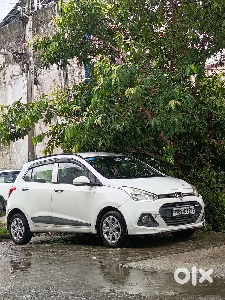 Hyundai Grand I10 Sportz 2014 Car