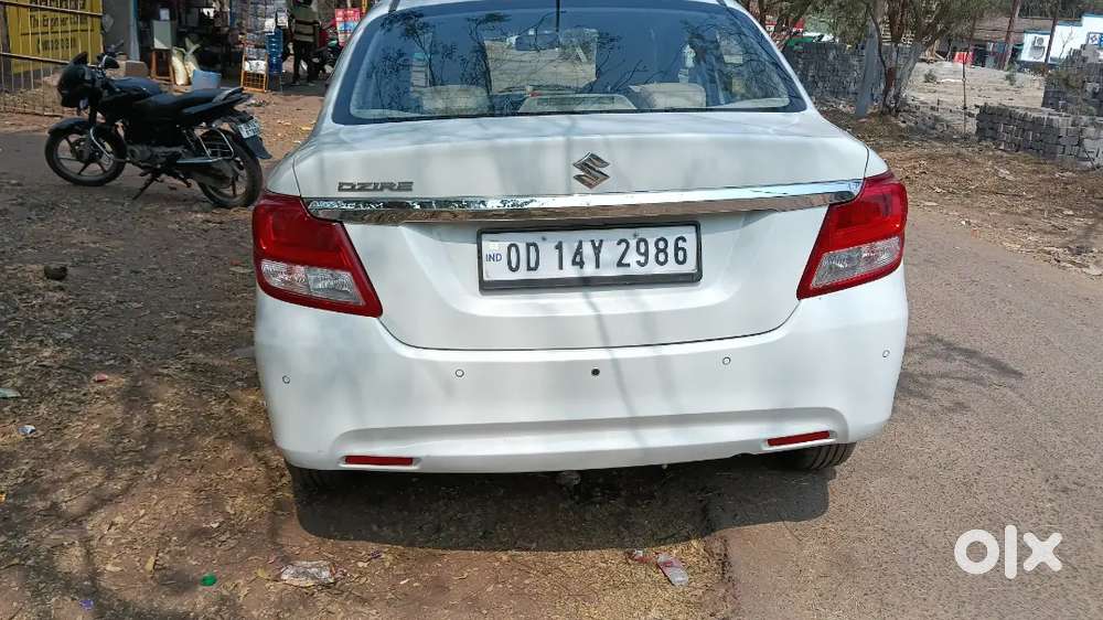 Maruti Suzuki Dzire 2021 Petrol 42000 Km Driven