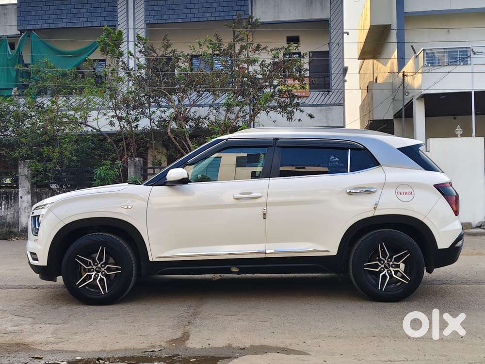 Hyundai Creta 1.5 E Petrol, 2022, Petrol