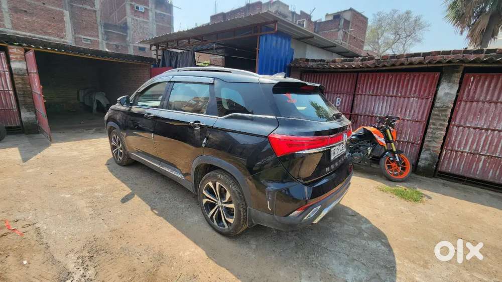 Mg Hector Plus 2024 Diesel 14000 Km Driven