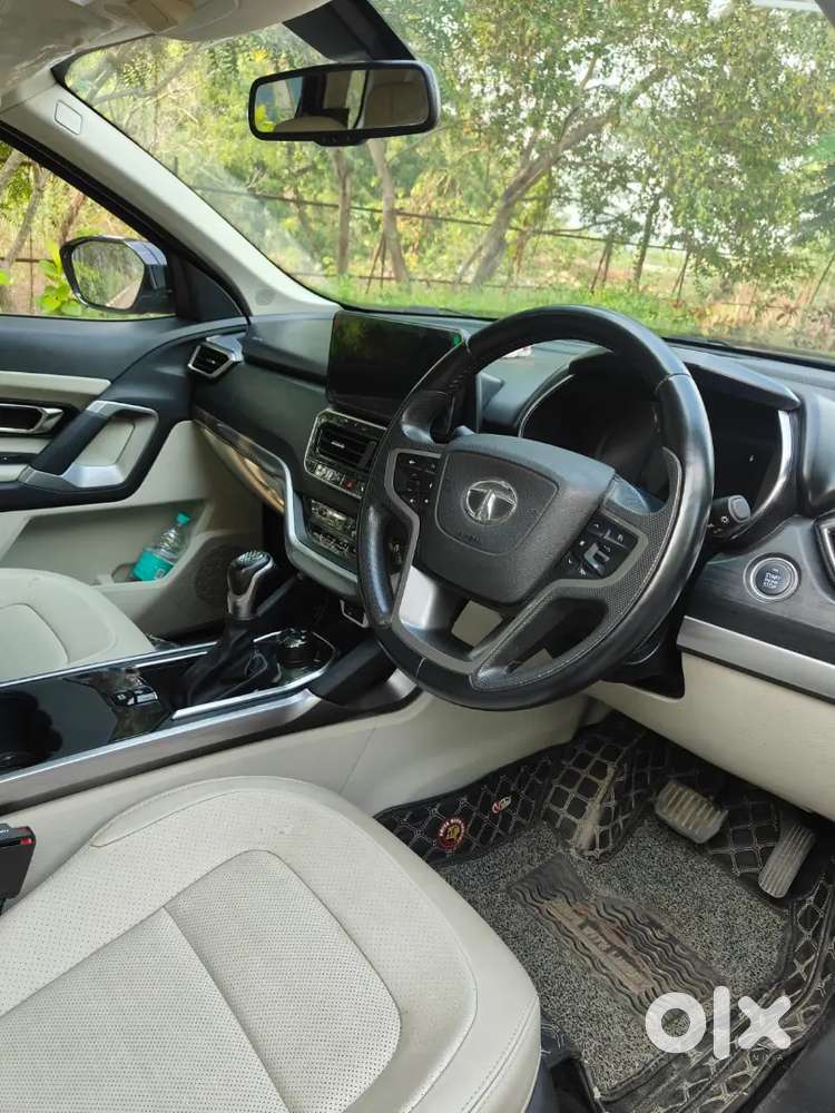 Tata Safari 2023 Diesel 17000 Km Driven