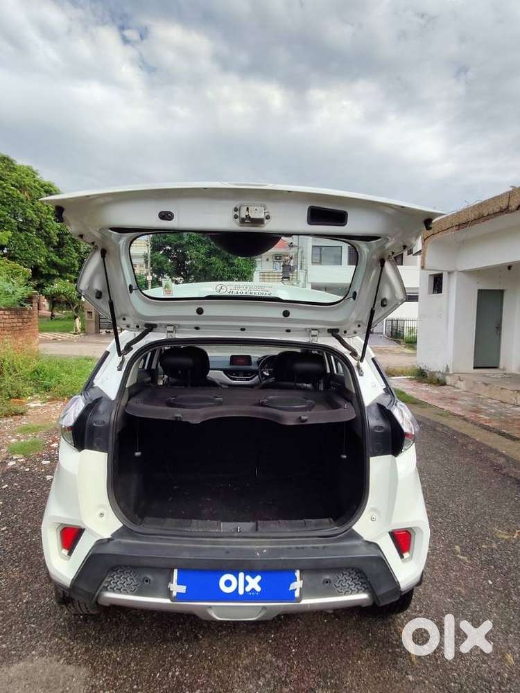 Tata Nexon 1.2 Revotron Xz Plus, 2021, Petrol