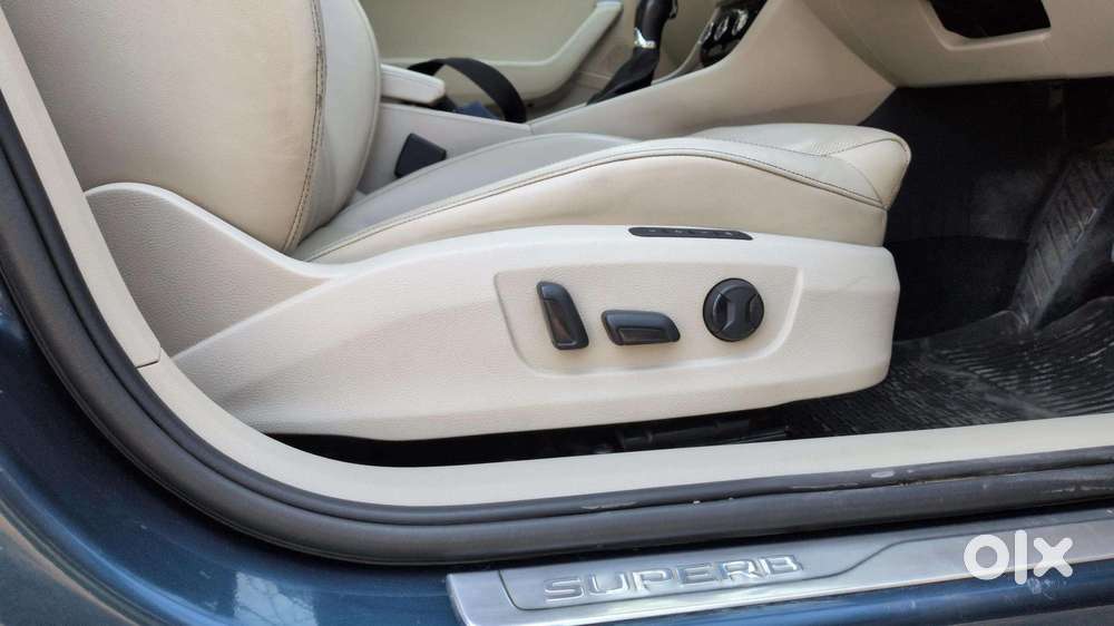 Skoda Superb 2.0 L&k Tsi At, 2020, Petrol