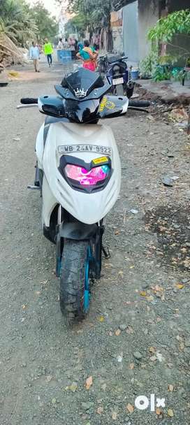 Olx best sale barasat scooty