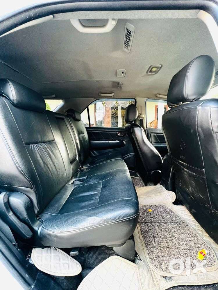 Toyota Fortuner 3.0 4x4 Manual, 2015, Diesel