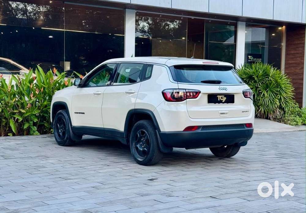 Jeep Compass, 2019, Petrol