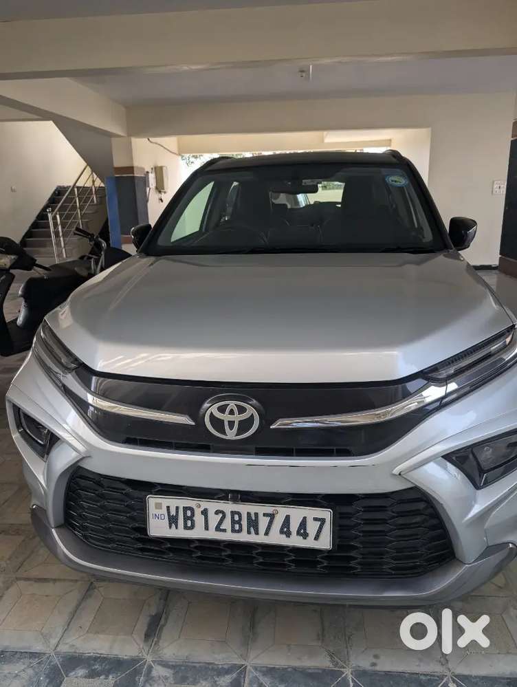 Toyota Urban Cruiser Hyryder 2023 Petrol 18000 Km Driven