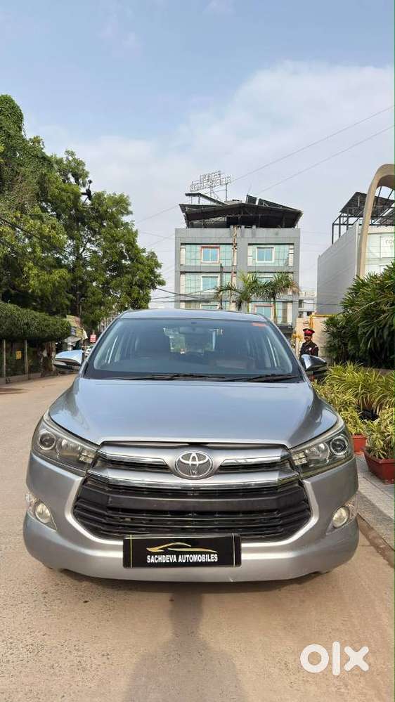 Toyota Innova Crysta 2.8z Automatic, 2017, Diesel