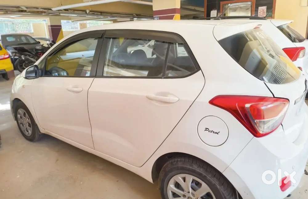 Hyundai Grand I10 Magna  Top Condition  New Battery + Tyres