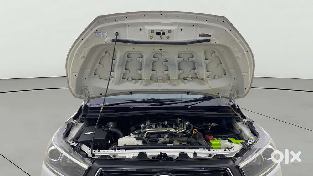 Toyota Innova Crysta [2020-ongoing] 2.4 Gx 7 Str, 2023, Diesel