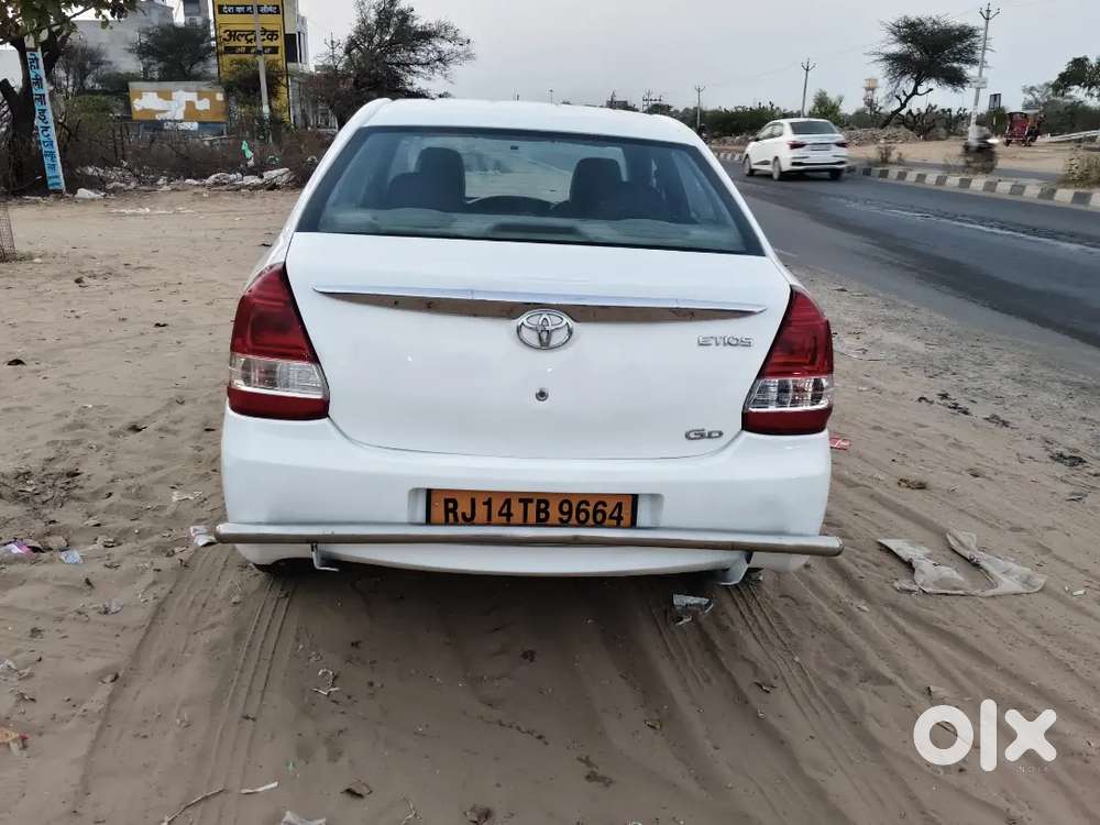 Toyota Etios 2015 Diesel Well Maintained