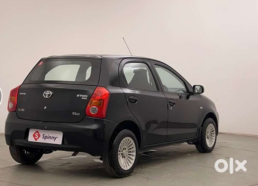 Toyota Etios Liva 2013