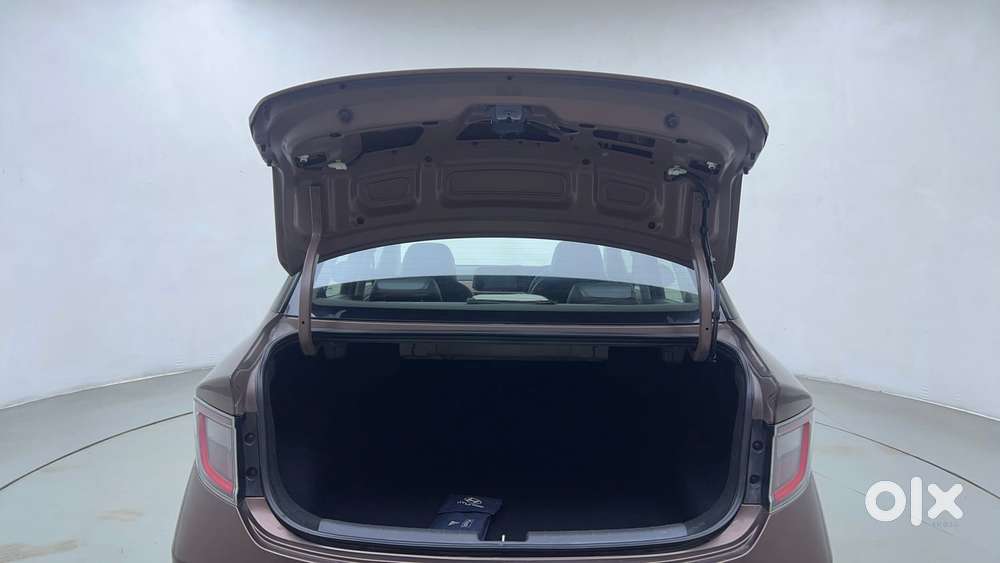 Hyundai Aura [2023-ongoing] 1.2 Sx Plus Petrol Amt, 2020, Petrol
