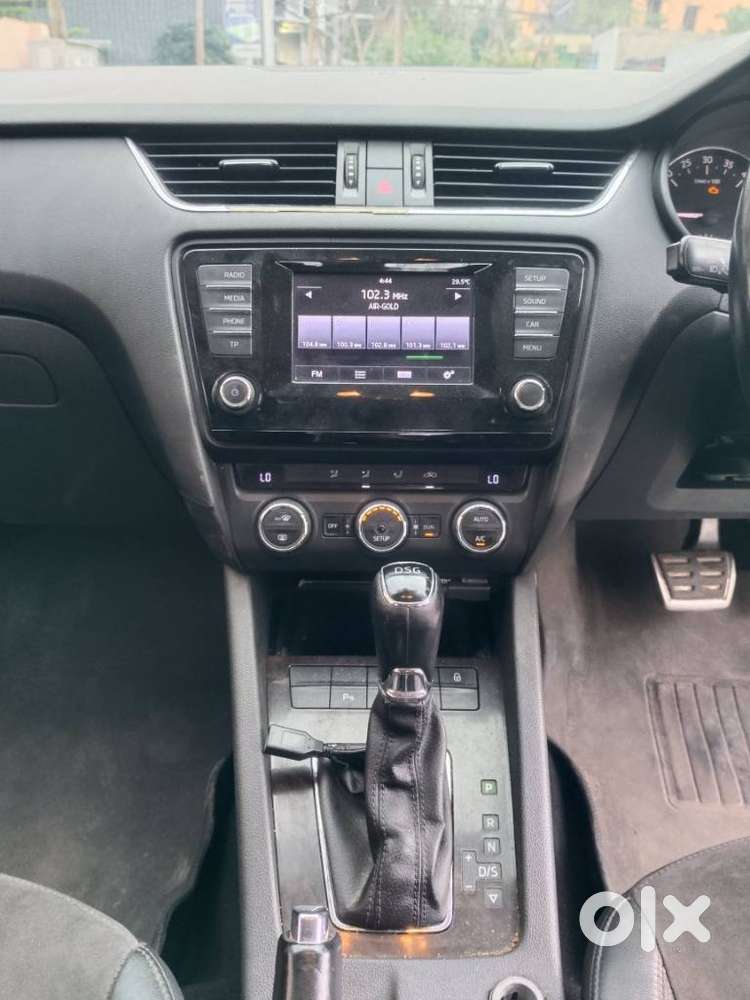 Skoda Octavia 2.0 Elegance Tdi Cr At, 2015, Diesel