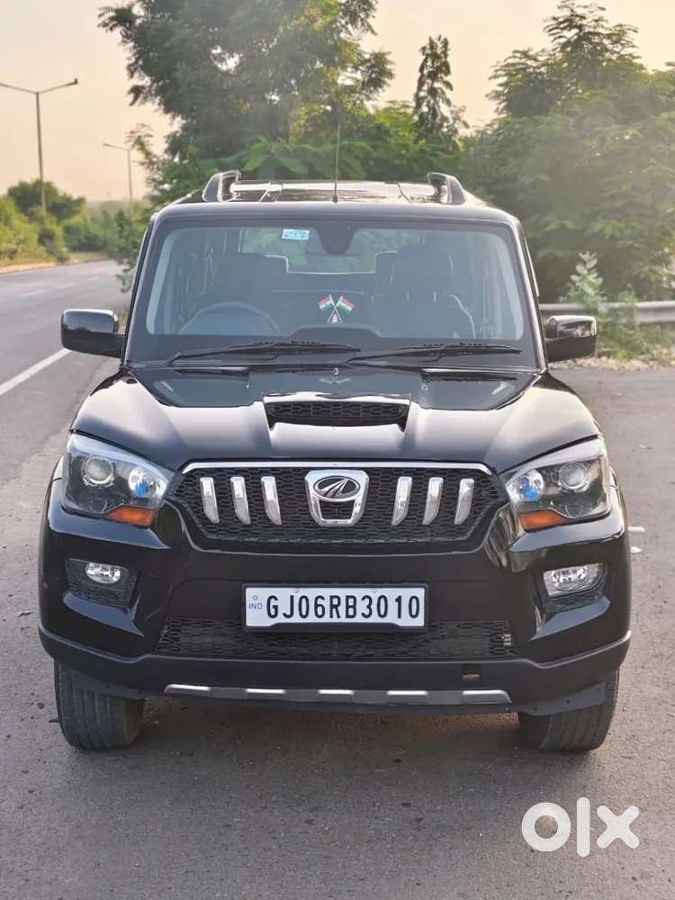 Mahindra Scorpio S10 4wd, 2015, Diesel
