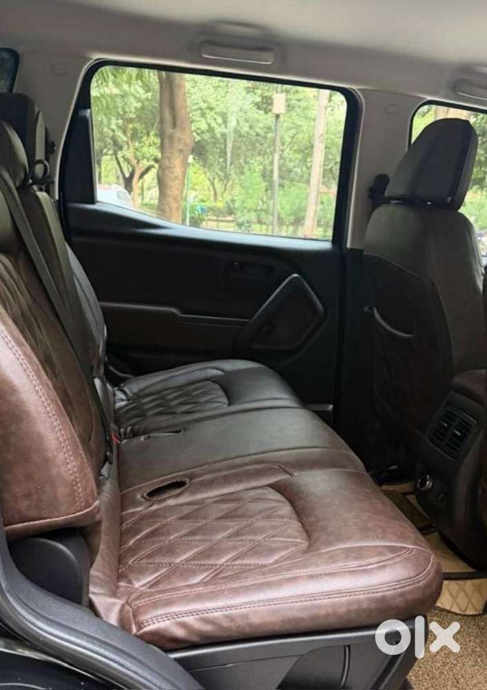 Mahindra Scorpio N Z4 Petrol Mt 7 Str, 2025, Petrol