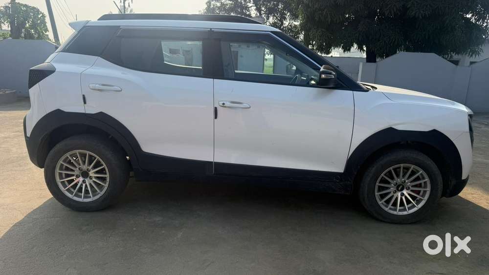 Mahindra Xuv 3xo 2024