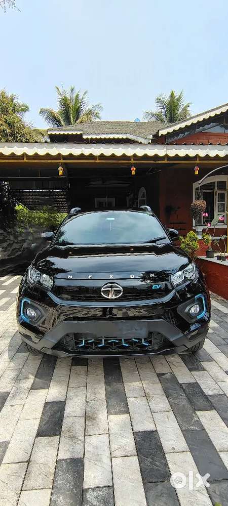 Tata Nexon Dark Edition 2022