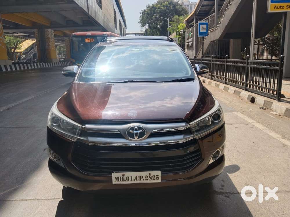 Toyota Innova Crysta 2.8 Zx At 7 Seater, 2017, Diesel