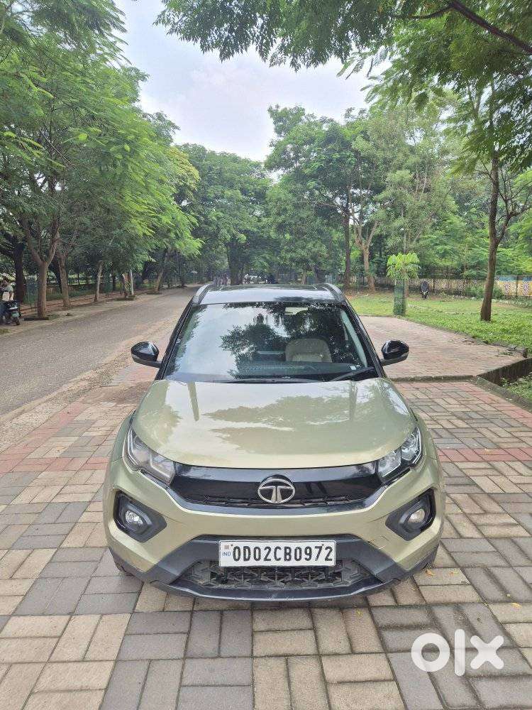 Tata Nexon 1.2 Revotron Xza Plus, 2022, Petrol
