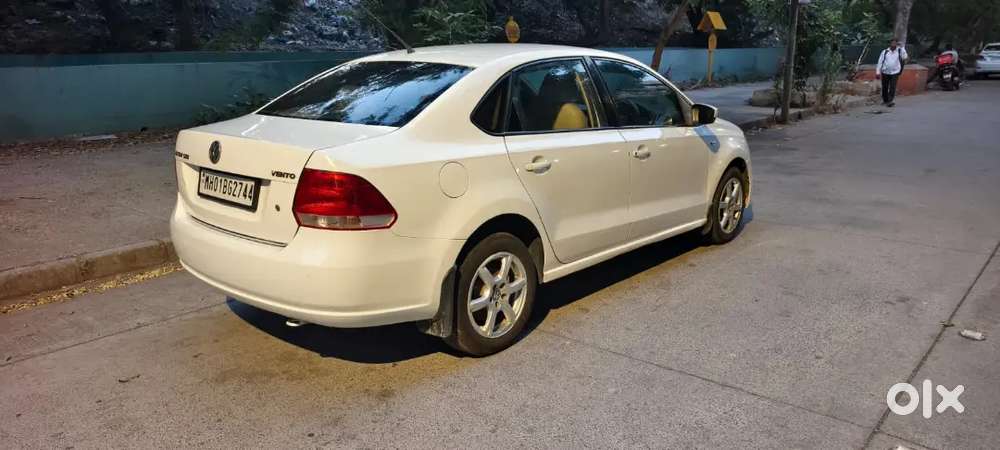 Volkswagen Vento 2013 Petrol 74786 Km Driven