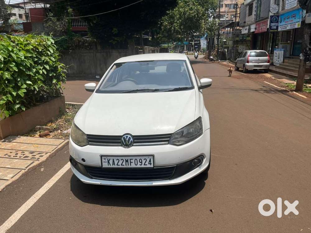 Volkswagen Car 2011 Petrol