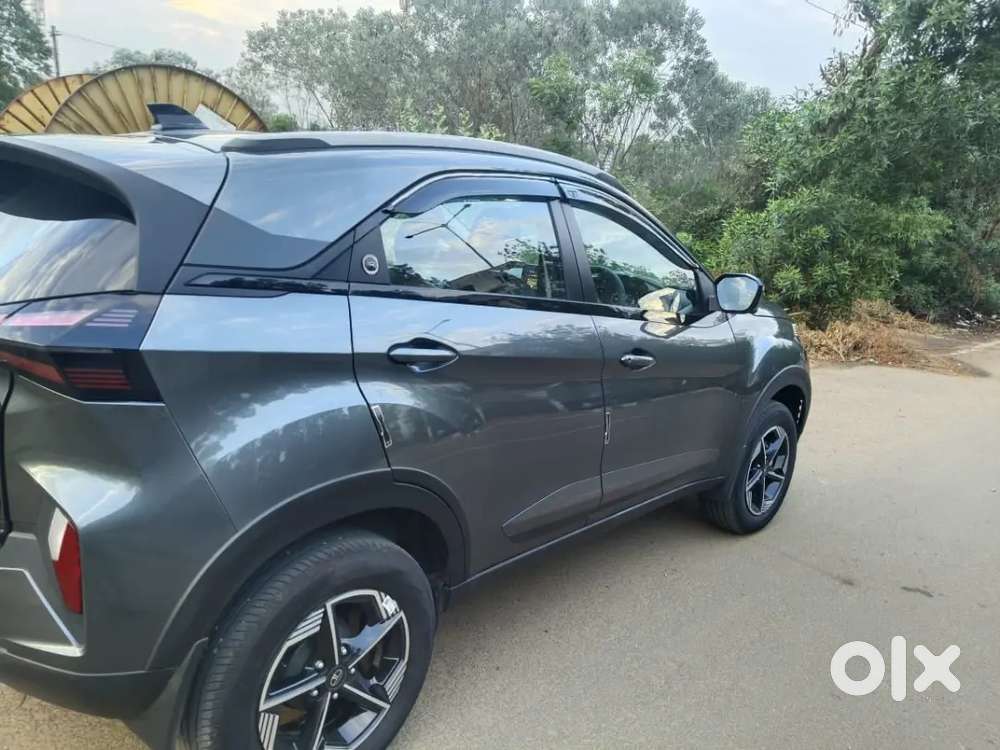 Tata Nexon Creative Petrol 2026