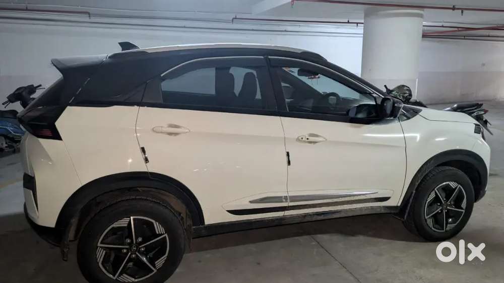 Tata Nexon 2025 Diesel Well Maintained