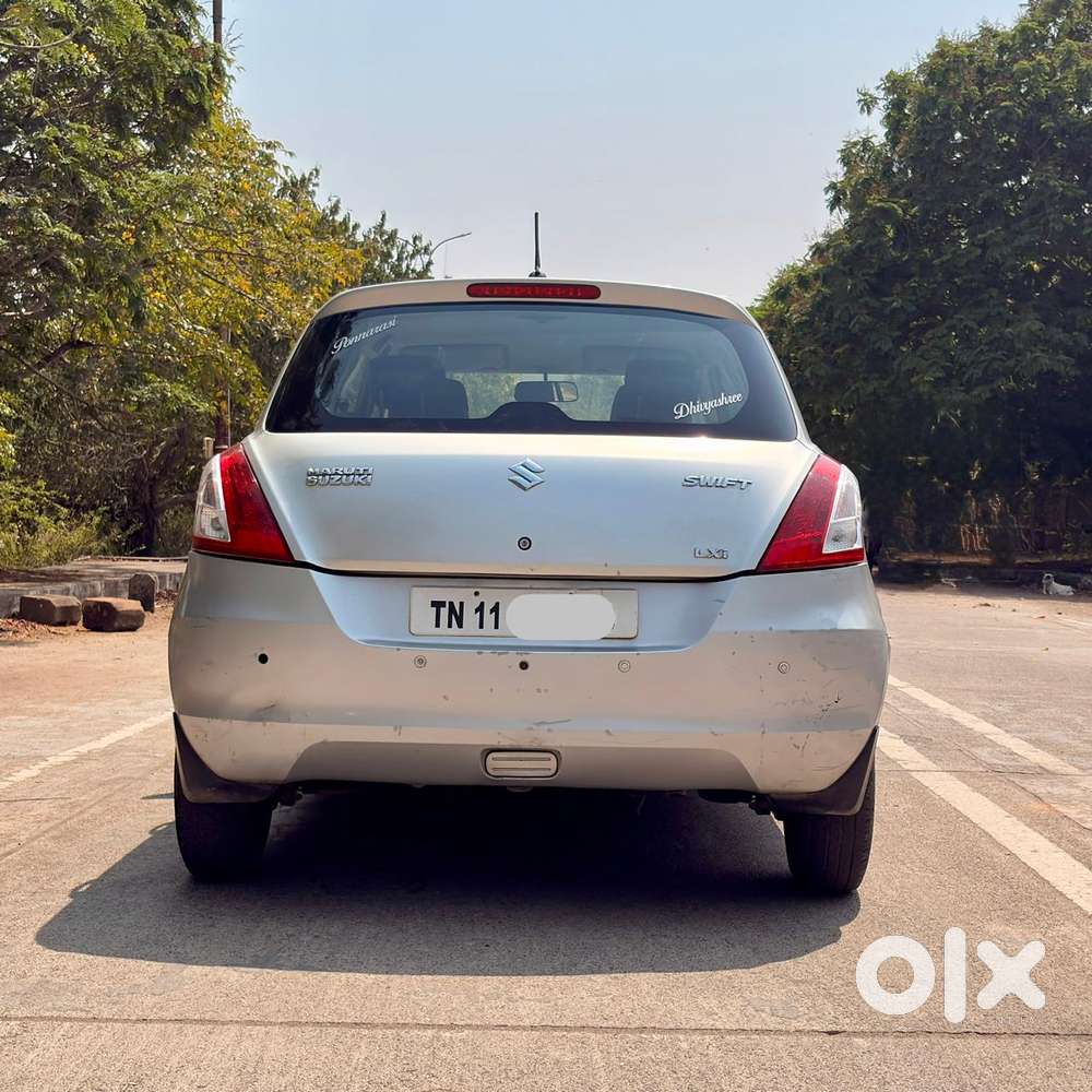 Maruti Suzuki Swift Lxi Optional-o, 2017, Petrol