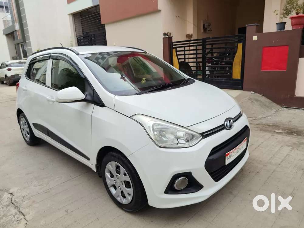 Hyundai Grand I10 Sportz 1.2 Kappa Vtvt, 2016, Petrol