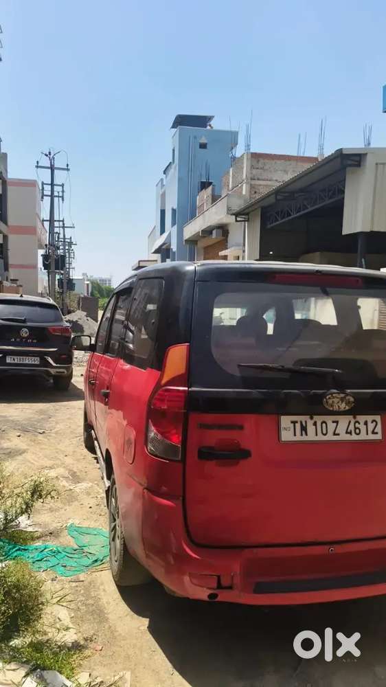 Mahindra Xylo 2010