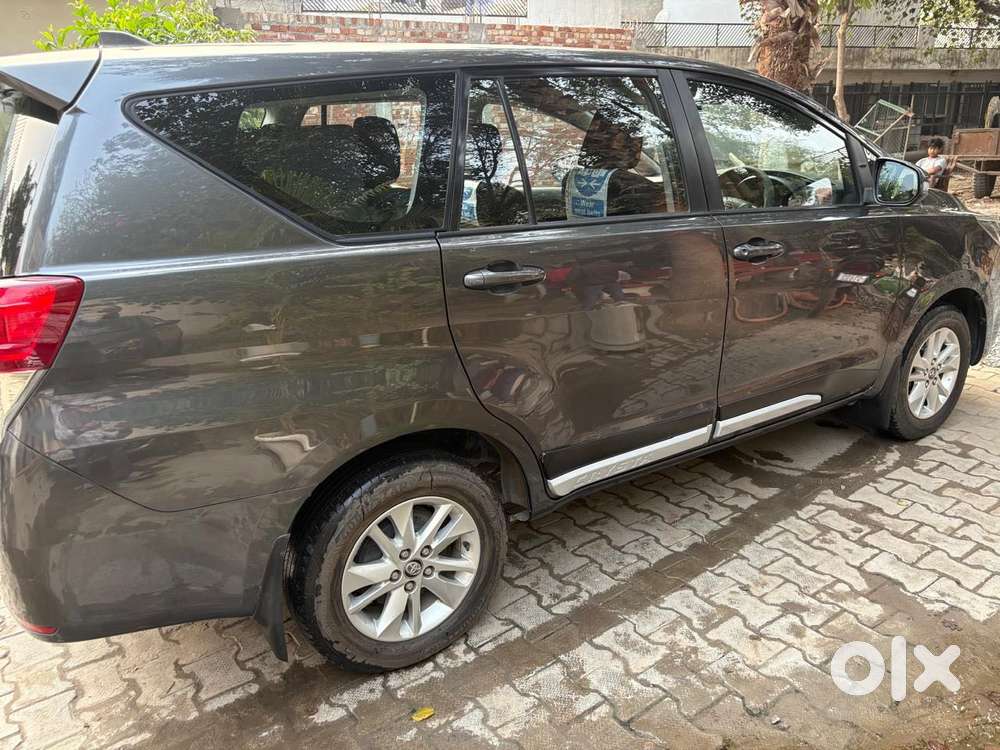 Toyota Innova Crysta 2.4 G Mt, 2018, Diesel