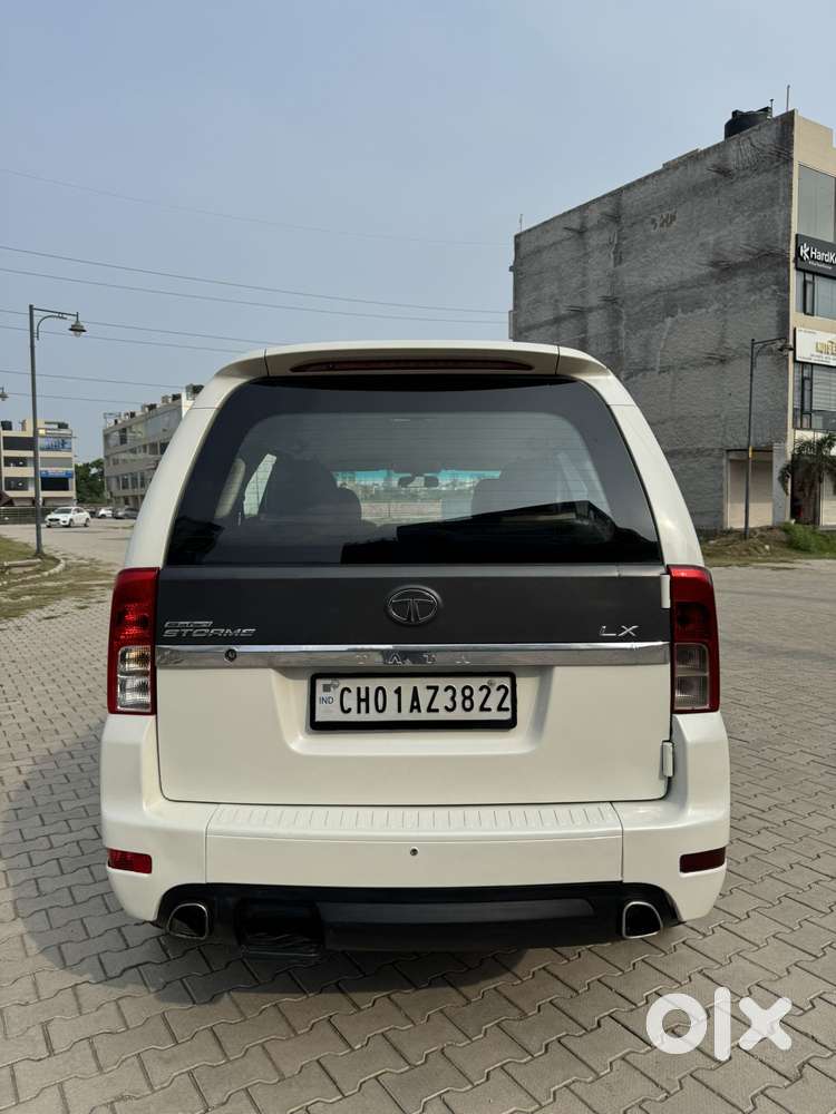 Tata Safari Storme Lx, 2014, Diesel