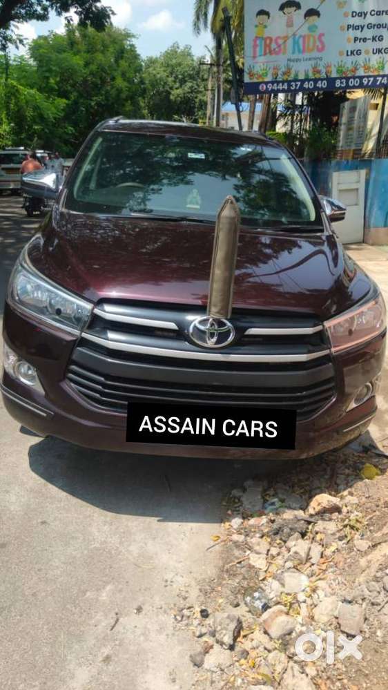 Toyota Innova Crysta 2.8 Gx At 8s, 2016, Diesel
