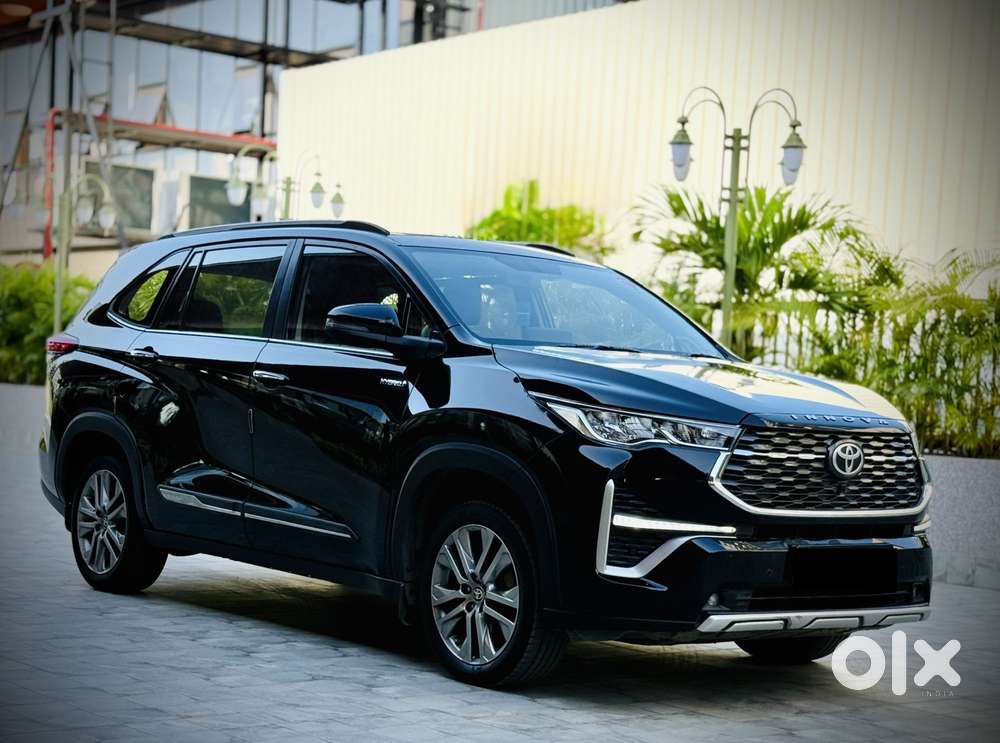 Toyota Innova Hycross 2.0 Zx Hybrid 7 Str, 2023, Electric