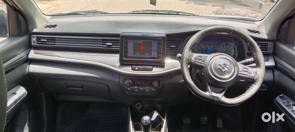 Maruti Suzuki Xl6 1.5 Zeta Mt, 2022, Petrol