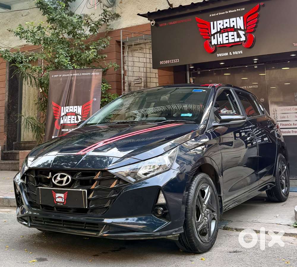 Hyundai I20 Sportz 1.2 Ivt, 2023, Petrol