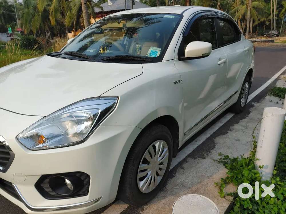 Maruti Suzuki Dzire 2018 Petrol 42000 Km Driven