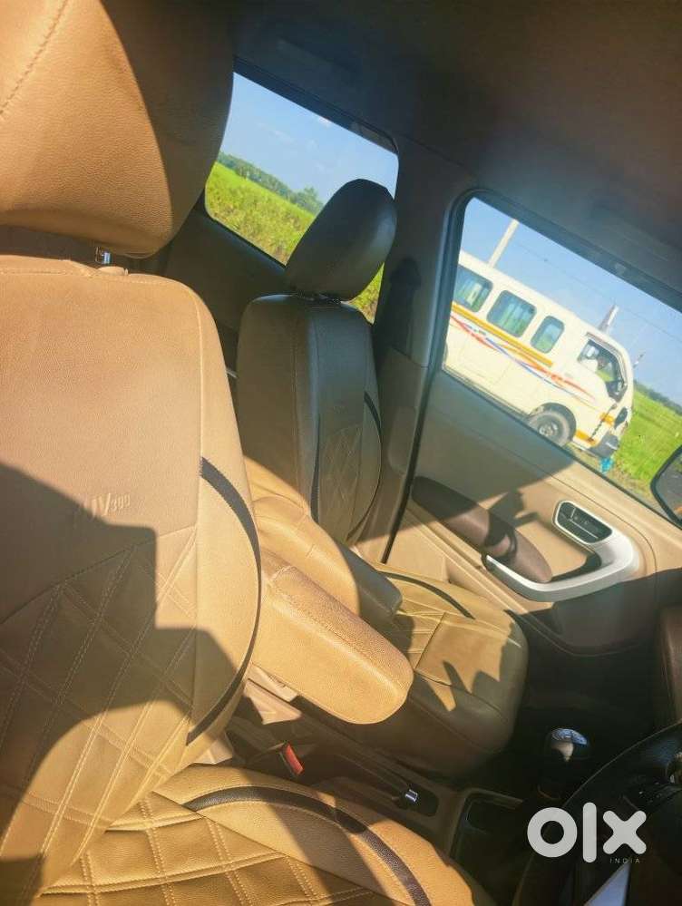 Mahindra Tuv 300 Mhawk100 T8, 2017, Diesel